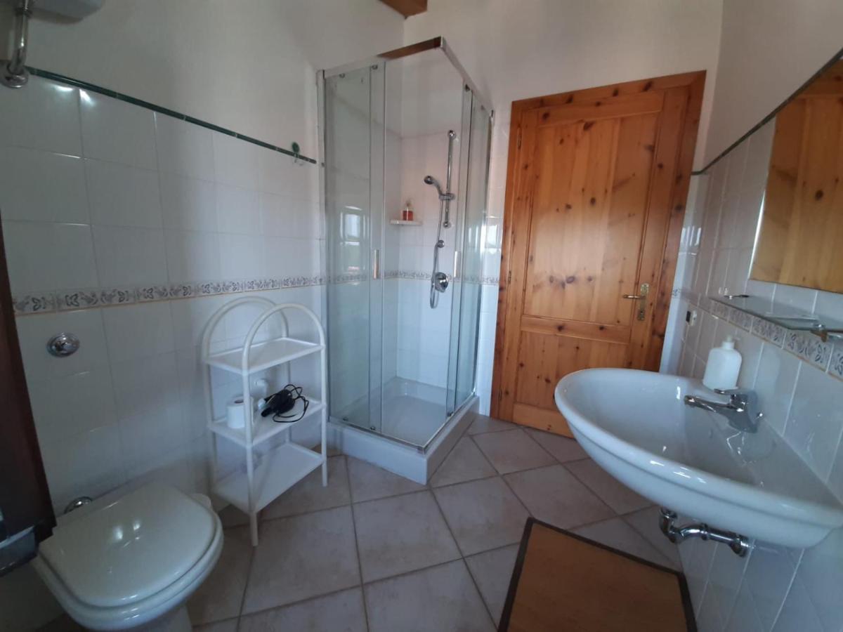 B&B Casa Ghiani Isili Eksteriør bilde